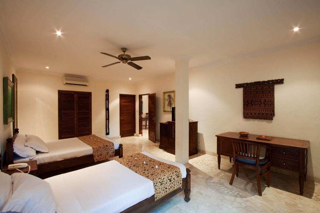 Lalu * Seminyak (Bali)