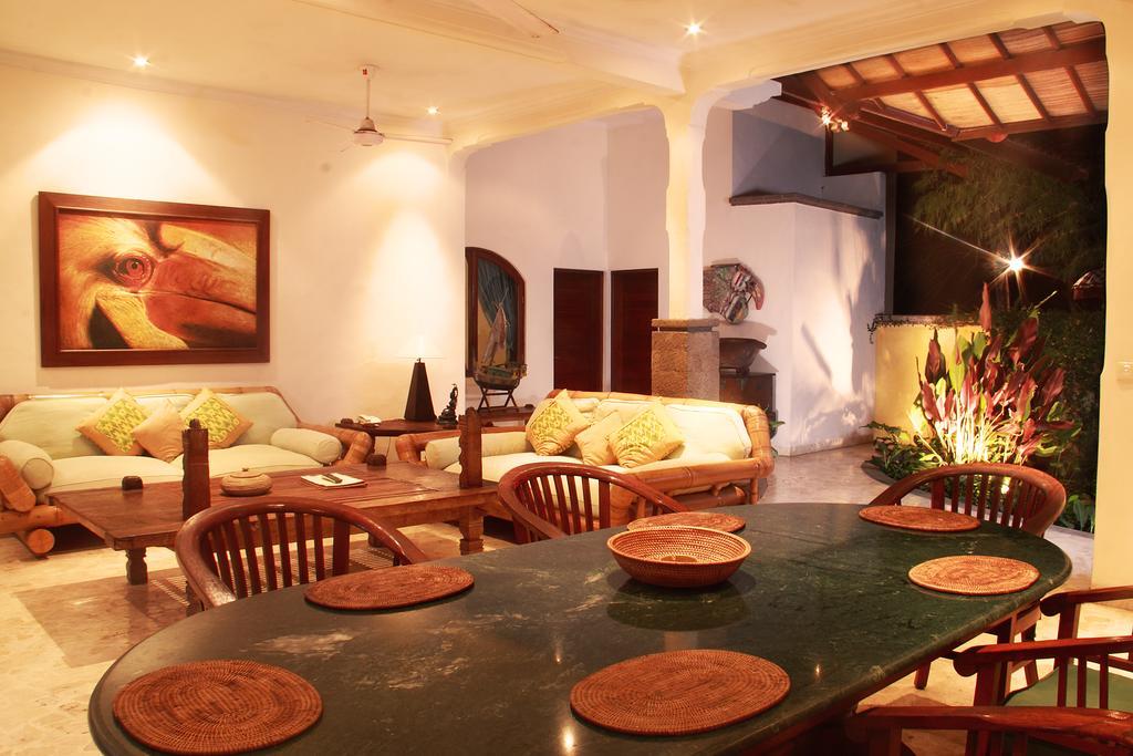 Lalu Villa *