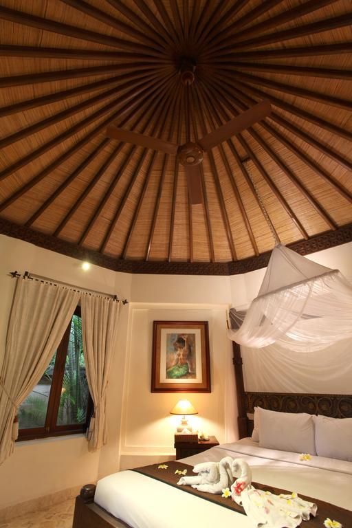 Lalu Villa