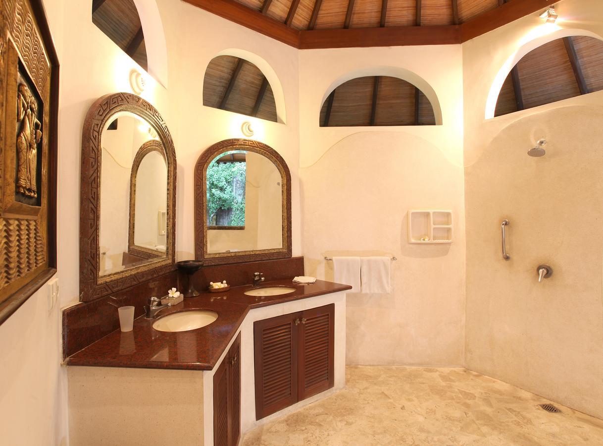 Lalu * Seminyak (Bali)