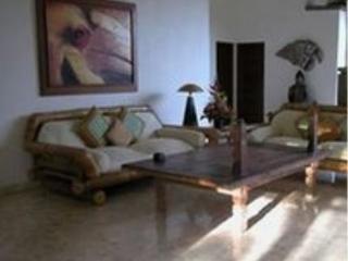 Lalu * Seminyak (Bali)